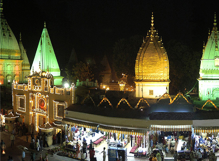 Ragunath-temple-in-Jammu