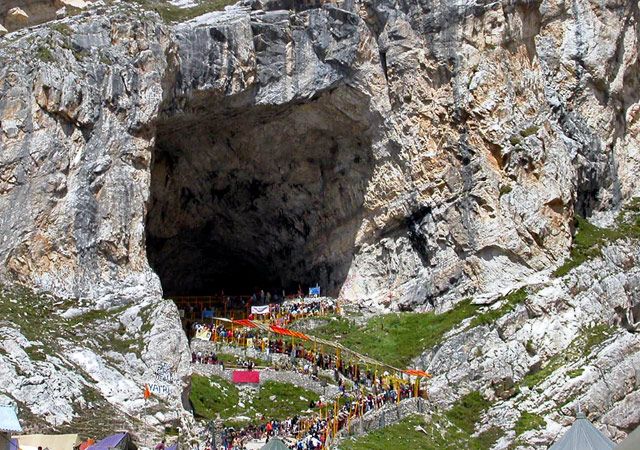 Amarnath-Cave--Kashmir