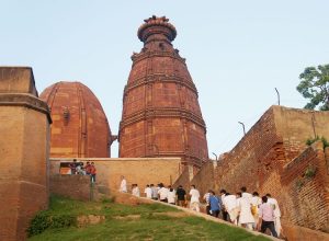 Sri-Radha-Madhan-Mohan-Mandir-Vrindavan