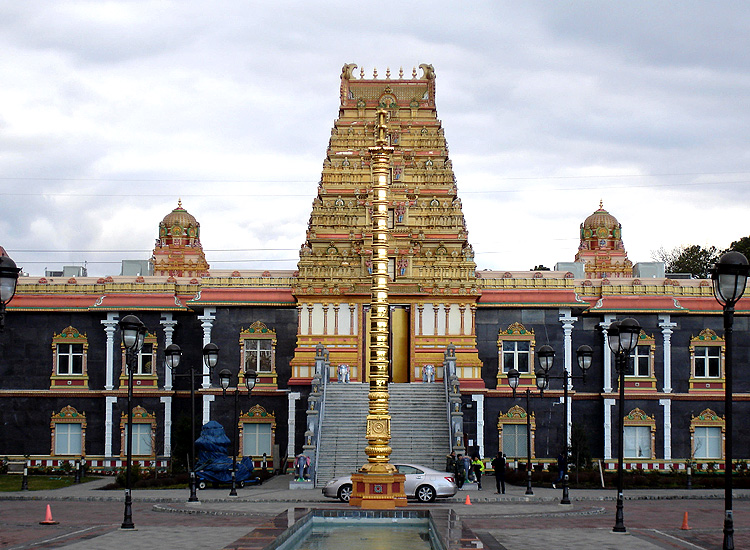 Richest Temple in India | 2. Guruvayoor Temple