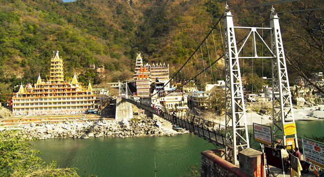 laxman-jhula-rishikesh